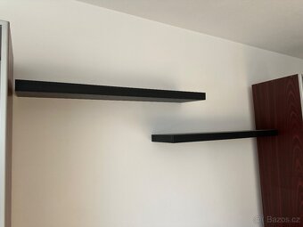 Obývací stěna + závěsné police IKEA - 4