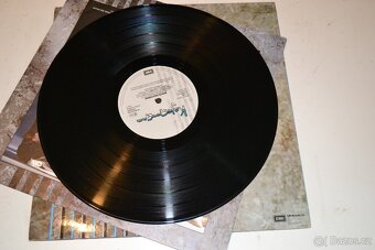 Kajagoogoo – White Feathers lp vinyl - 4