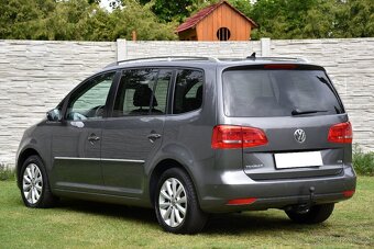Volkswagen Touran 1.6 TDi CR HIGHLINE DSG,XENONY,KAMERA,TEMP - 4