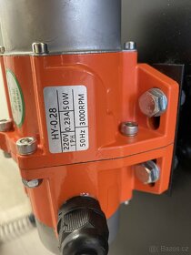 Vibrační stůl, vibrační deska - 4