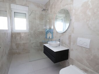 Prodej bytu u moře Chorvatsko, Vodice, 99 m2 - 4