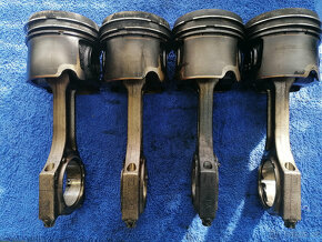 BMW 2,0D B47D20A díly motoru - 4