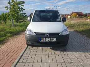 Prodám Opel Combo 1,4 66kw, 5-místné - 4
