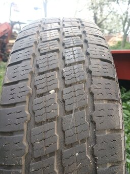 Pneu 195/70 r15 c - 4