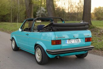 Volkswagen Golf MK1 Cabrio - 4