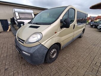 Opel vivaro 1.9 9míst - 4
