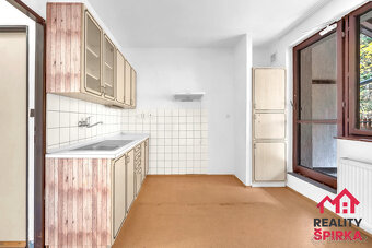 Prodej byt 3+1 s terasou a sklepem, 91 m2, Mladkov, okres Ús - 4