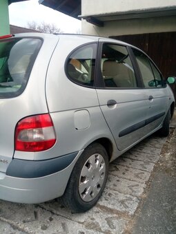 Renault Scénic - 4