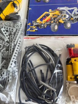 LEGO Technic Air Tech Claw Rig 8868 - 4
