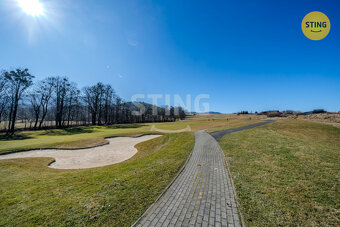 prodej lukrativních pozemků o výměře 2324m2 k výstav, 131902 - 4