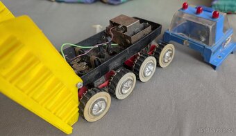 Staré autíčko KDN Bison electric - 4