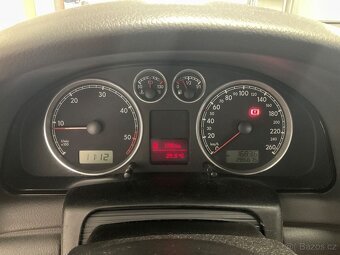 Volkswagen Passat 1.9 TDI 74Kw Comfortline - 4