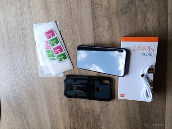 Xiaomi Redmi Note 7/4GB RAM/128GB/sada doplňků/stav A - 4