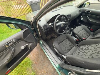 Volkswagen Golf IV - 4