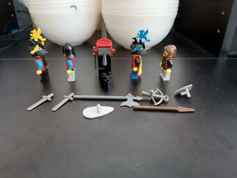 LEGO Castle 6105 Medieval Knights - 4