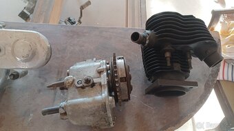 Motor s převodovkou,  Sunbeam a Triumph - 4