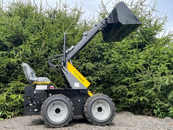 Smykový mininakladač TUR N520 / N525 - 4