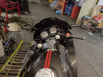 Honda CBR 600 f - 4