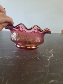 Krásná mísa z růžového skla - 4