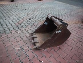 Lžíce podkopová zubatá 60 cm, D10 - 4