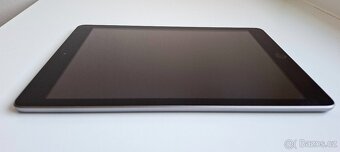 Prodám tablet Apple iPad 6 generace (2018) - 4