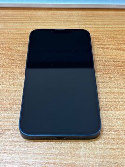 Apple iPhone 14 - 128 GB Černý - 4