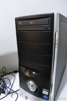 Čtyřjádrové PC ihned k používání - 4