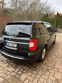 Lancia Voyager 2.8 CRD - 4