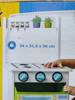 Nová Woody kuchyňka židlička 2v1 - 4