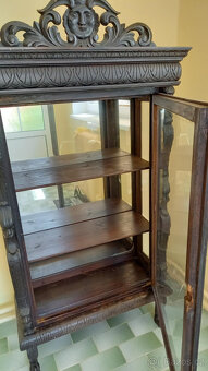 Prosklená komoda - 4