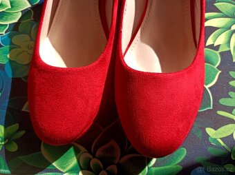 Červené semišové lodičky - 4