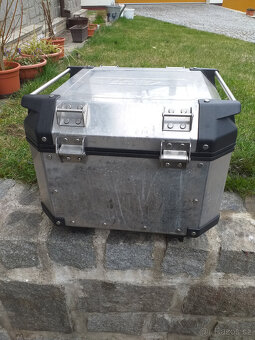 Givi Trekker Outback 42 - 4