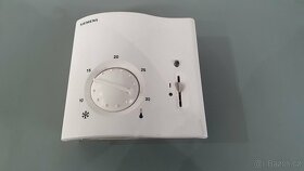 Pokojový termostat SIEMENS RAA30.16/GR - 4