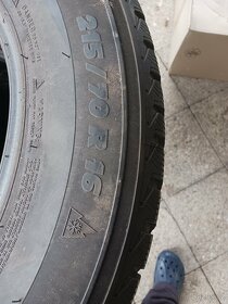 Zimní pneu 215/70 R16 - 4