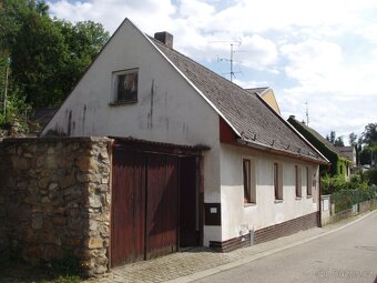 PRODEJ RODINNÉHO DOMU V J, HRADCI -Sleva - 4
