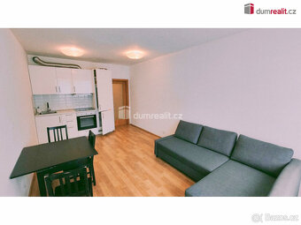 Světlý byt 1+kk (31 m2) + balkon (5 m2), 4.patro, novostavba - 4