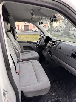 Volkswagen Transporter T5 - 4