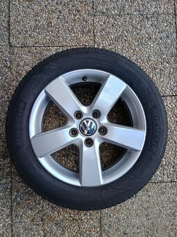 VW alu kola 5x122 R16 zimní pneu Michelin 205/55 - 4