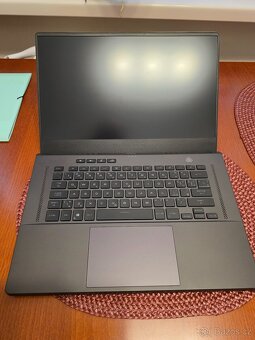 Asus ROG Zephyrus GA503Q - 4