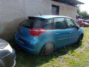 CITROEN C 4 PICASO 1,6 HDI 80KW + 2,0HDÍ 2010 - 4