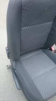 Skoda Octavia 1 předni sedačky - 4