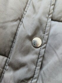 Vel. S/M River Island khaki bunda - 4