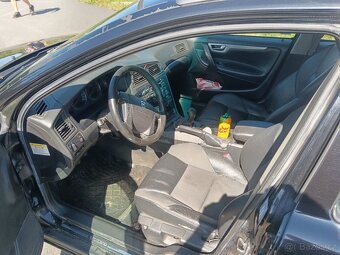 Volvo V70 P2 2.5 TDI 120 kW - 4