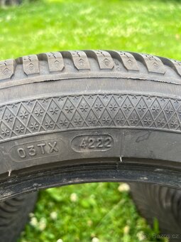 Zimní pneu 235/45/17 Kleber Krisalp HP3 - 4