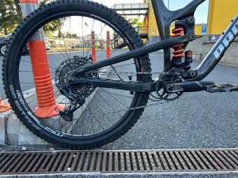 Propain Tyee CF 29 XL – top stav – Praha - 4
