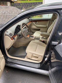Prodám AudiA4 1,9tdi r.v. 2002 - 4