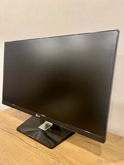 Monitor 27" LG FLATRON IPS 277l FullHD, LED_black - 4