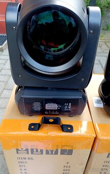 NOVINKA ..200 Wat Led Beam/ Spot - 4