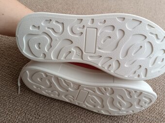 Tenisky vel. 36-37  N.ové - 4