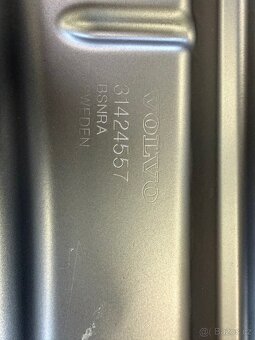 Volvo XC90 II facelift kapota nove lakovana - 4